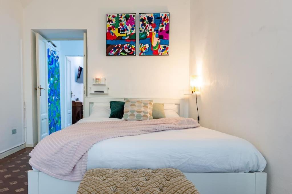 Appartamento Bohemian Art Apartment. One Bedroom One Sofa